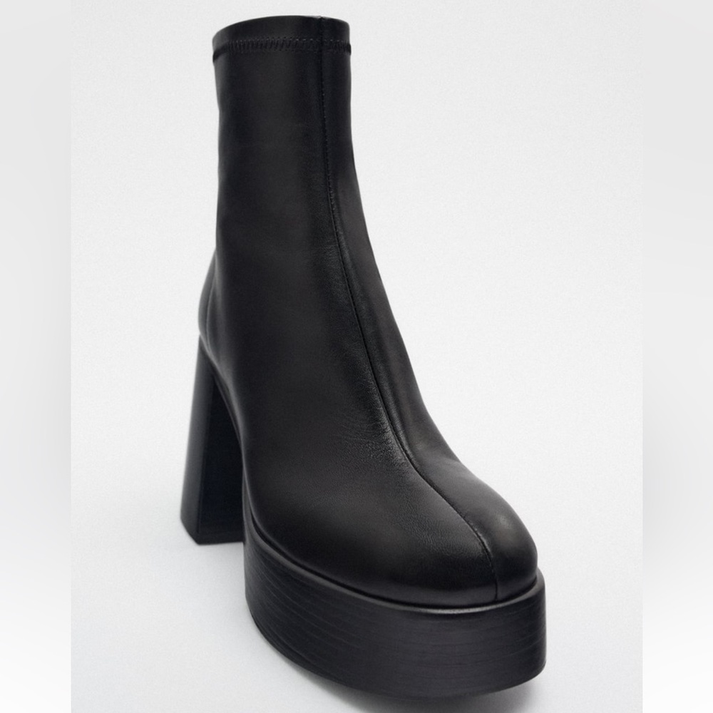 ZARA PLATFORM HEELED ANKLE BOOTS